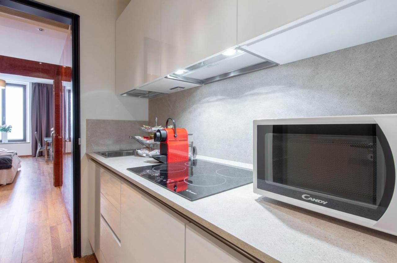 Milan Royal Suites - Centro Duomo Luaran gambar