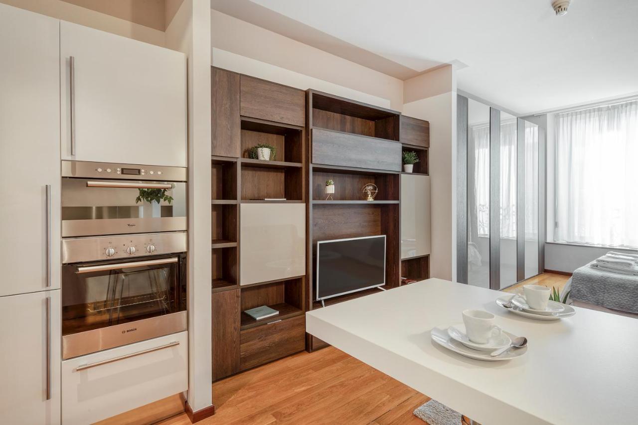 Milan Royal Suites - Centro Duomo Luaran gambar