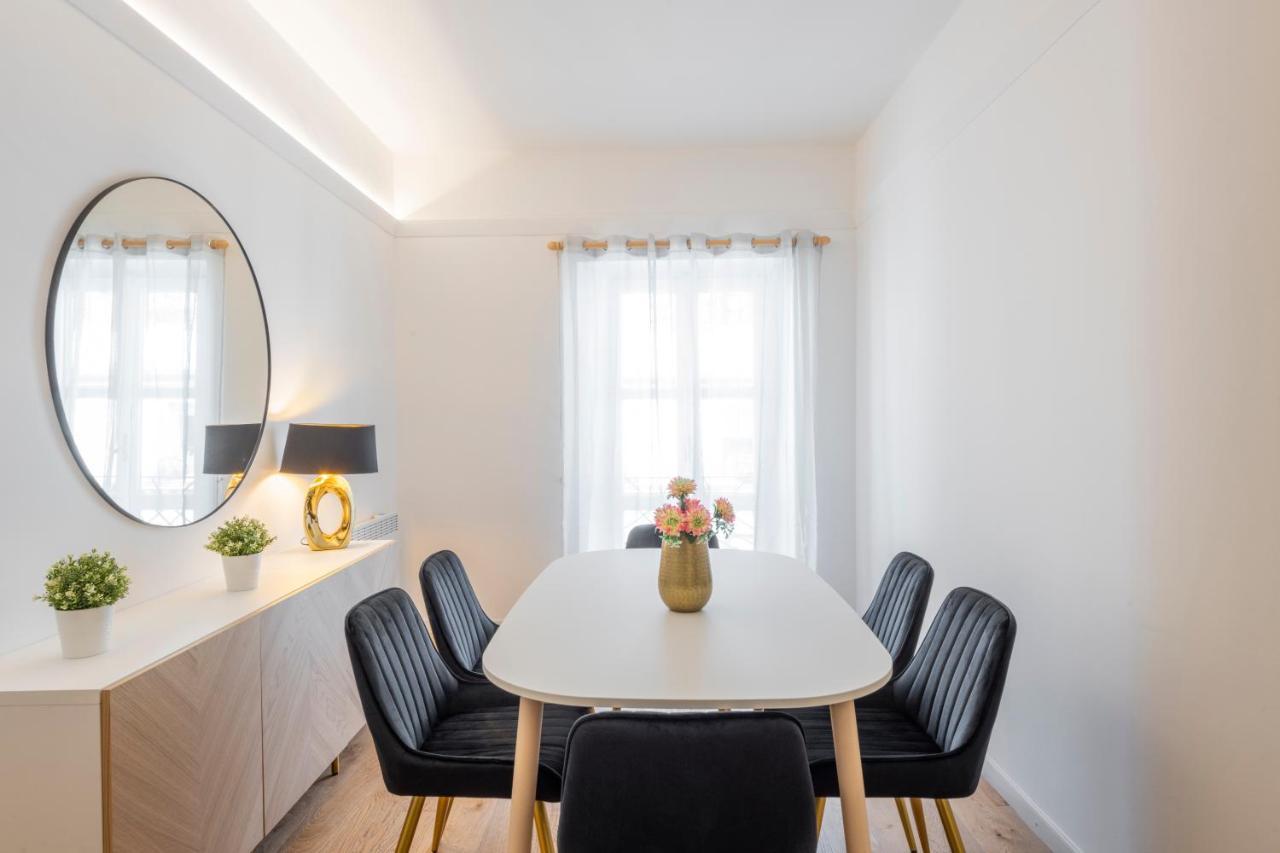 Milan Royal Suites - Centro Duomo Luaran gambar