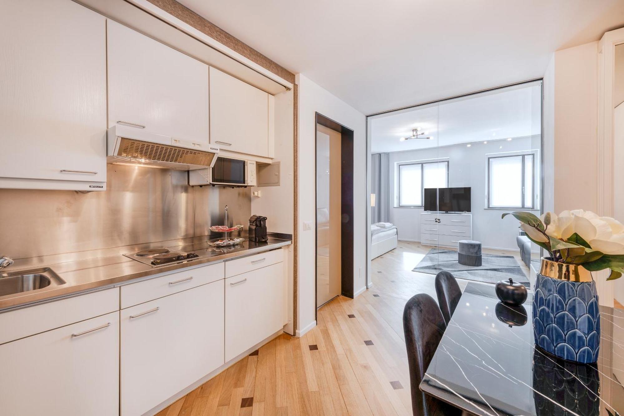 Milan Royal Suites - Centro Duomo Luaran gambar