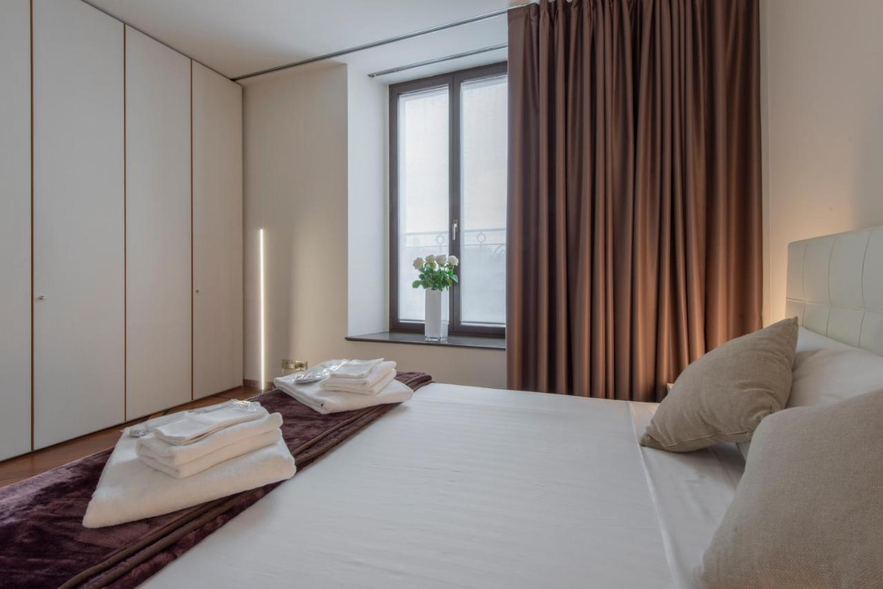 Milan Royal Suites - Centro Duomo Luaran gambar